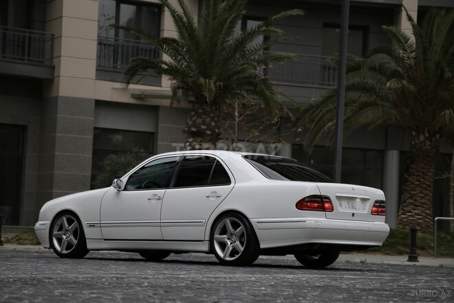 Mercedes E 320 2000, 279,579 km - 3.2 л - Bakı