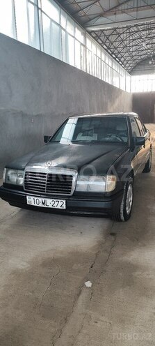 Mercedes E 200 1992, 590,000 km - 2.0 l - Tovuz