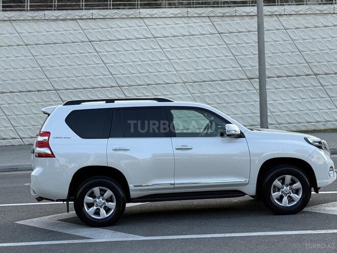 Toyota Land Cruiser Prado 2015, 178,000 km - 2.7 л - Bakı