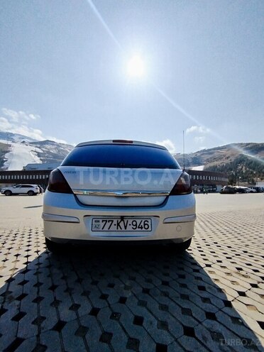 Opel Astra 2006, 287,000 km - 1.4 l - Qusar