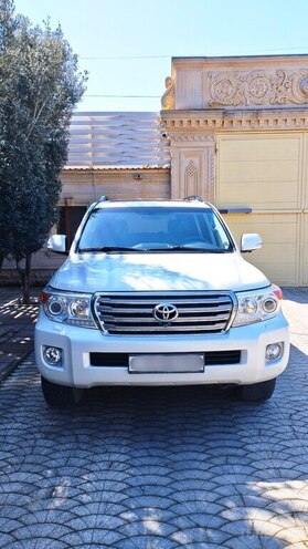 Toyota Land Cruiser 2013, 138,000 km - 4.6 л - Bakı