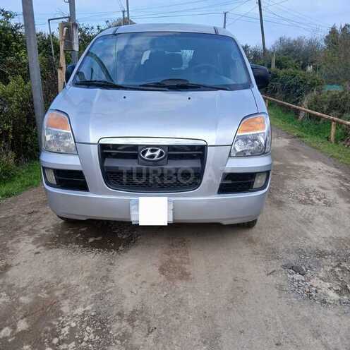 Hyundai H-1 2005, 484,030 km - 2.5 l - Astara
