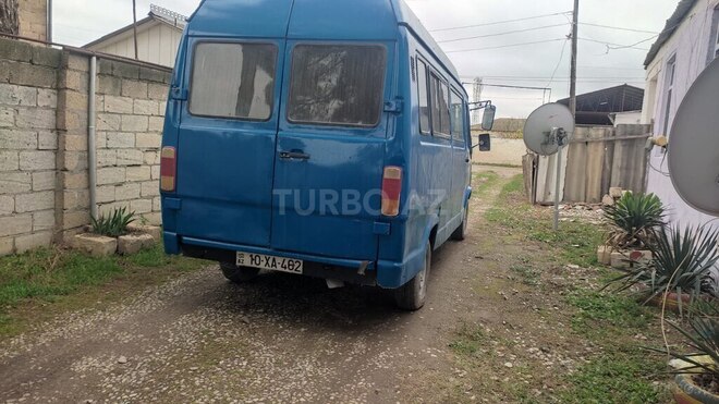 Mercedes 208 D 1991, 500,000 km - 2.2 л - Şabran