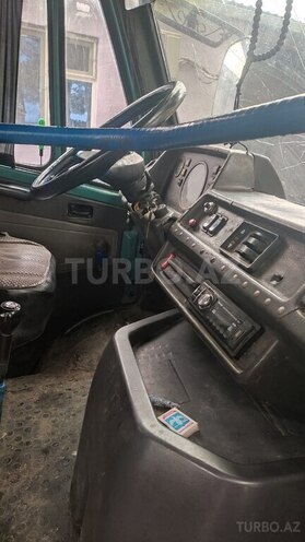 Mercedes 208 D 1991, 500,000 km - 2.2 л - Şabran