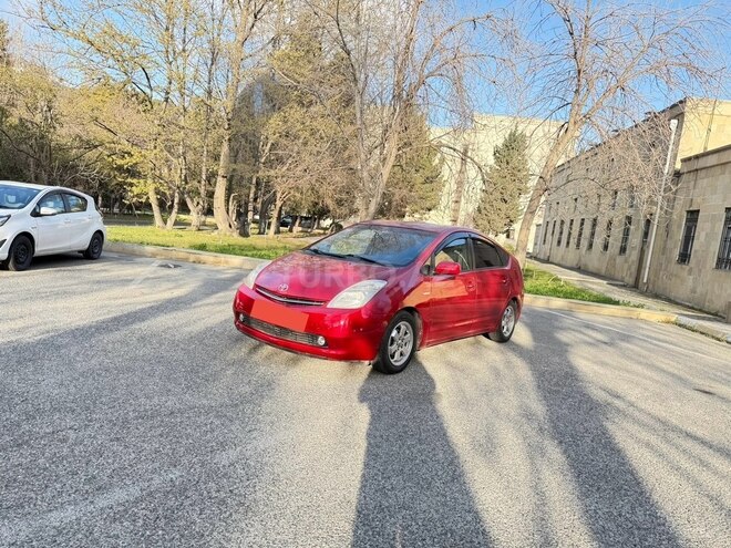 Toyota Prius-2