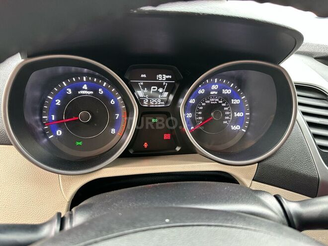 Hyundai Elantra 2014, 120,000 km - 1.8 l - Bakı