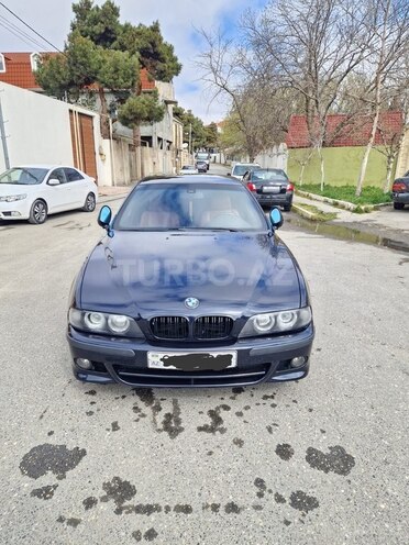 BMW 525 2003, 300,000 km - 2.5 l - Bakı