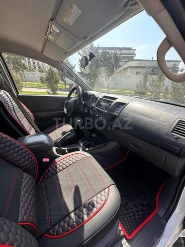 Toyota Hilux 2012, 220,000 km - 2.5 л - Bakı