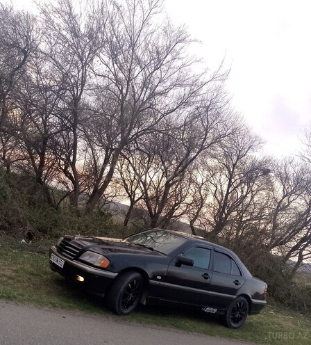 Mercedes C 220 d 1999, 51,012 km - 2.2 l - Ağstafa
