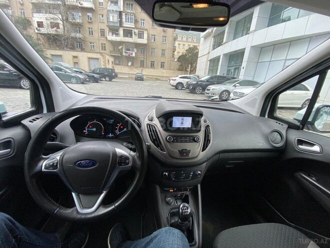 Ford  2019, 157,000 km - 1.5 l - Bakı