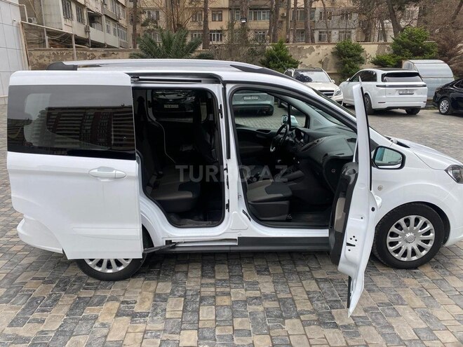 Ford  2019, 157,000 km - 1.5 l - Bakı