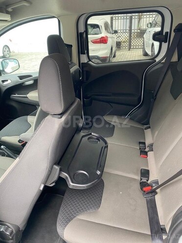 Ford  2019, 157,000 km - 1.5 l - Bakı