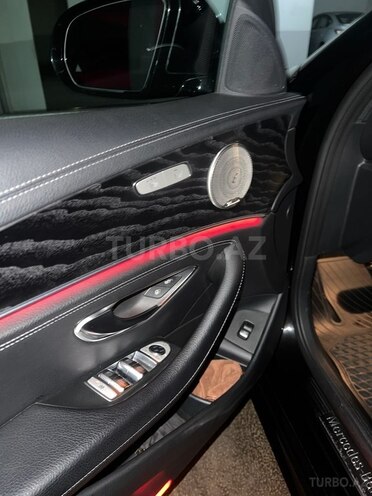 Mercedes E 200 d 2017, 99,000 km - 2.0 l - Bakı