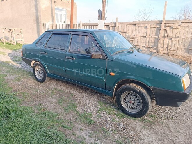 LADA (VAZ) 21099 2000, 300,000 km - 1.5 л - Xudat