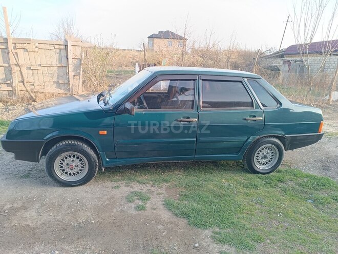 LADA (VAZ) 21099 2000, 300,000 km - 1.5 л - Xudat