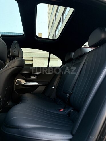Mercedes E 300 e 2023, 5,200 km - 2.0 л - Bakı