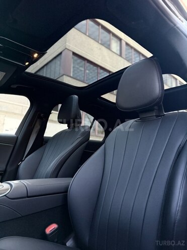 Mercedes E 300 e 2023, 5,200 km - 2.0 л - Bakı