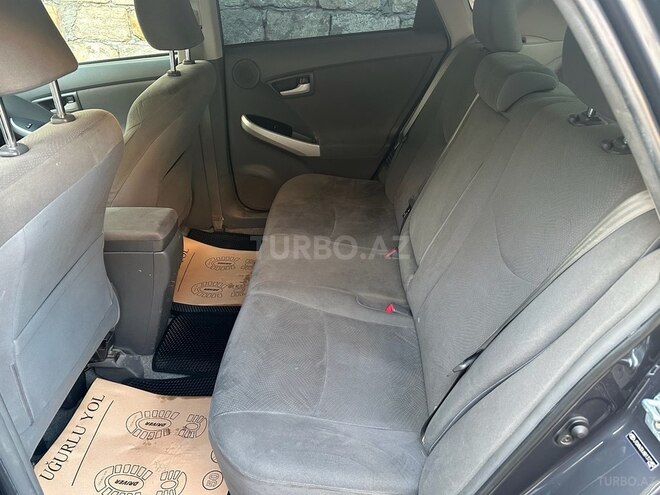 Toyota Prius 2011, 285,000 km - 1.8 l - Bakı