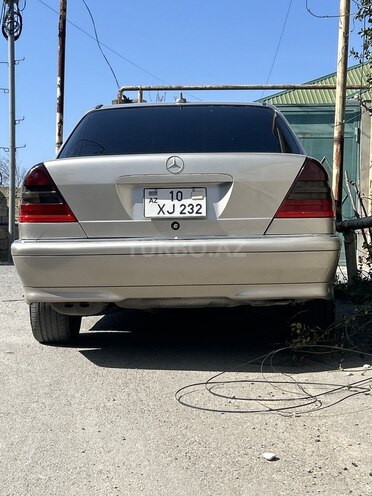 Mercedes C 230 1999, 260,000 km - 2.3 l - Bakı