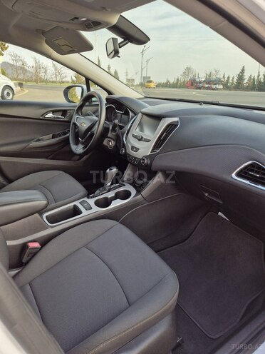 Chevrolet Cruze 2017, 68,000 km - 1.4 l - Qax