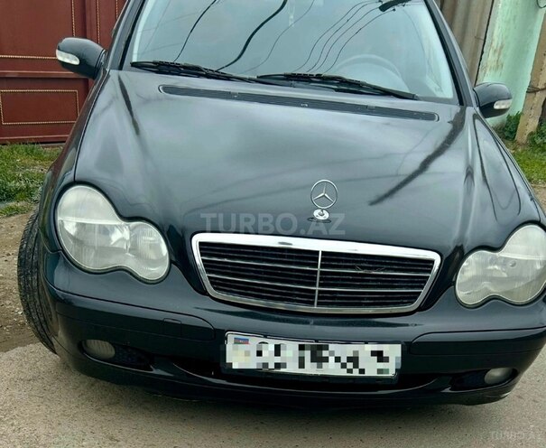 Mercedes C 220 d 2001, 350,000 km - 2.2 л - Biləsuvar