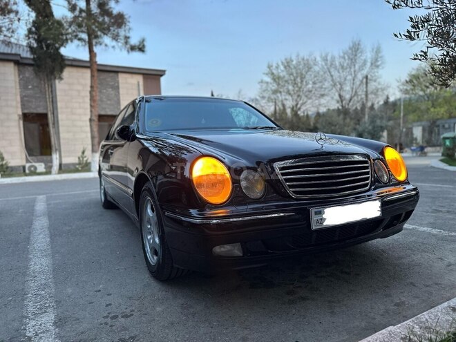 Mercedes E 280 2001, 373,760 km - 2.8 l - Ağdam