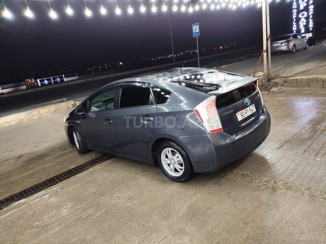 Toyota Prius 2010, 250,000 km - 1.8 л - Bakı