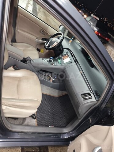 Toyota Prius 2010, 250,000 km - 1.8 л - Bakı