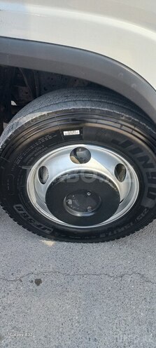 Isuzu  2008, 202,000 km - 5.2 l - Bakı
