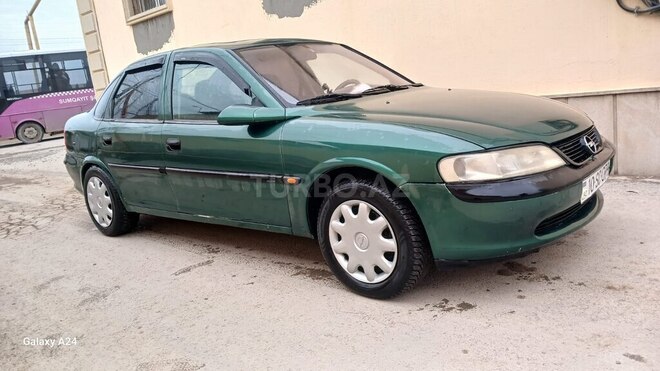 Opel Vectra 1997, 186,000 km - 1.6 l - Bakı