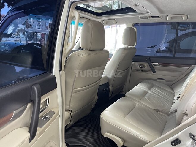 Mitsubishi Pajero 2007, 223,000 km - 3.0 л - Sumqayıt