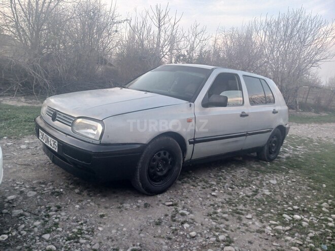 Volkswagen Golf 1994, 200,000 km - 1.6 л - Mingəçevir