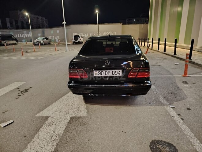 Mercedes E 270 1999, 111,100 km - 2.7 l - Bakı