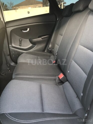 Hyundai i30 2015, 224,000 km - 1.6 l - Bakı