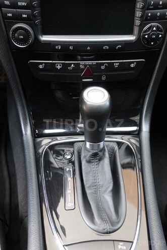 Mercedes E 280-14