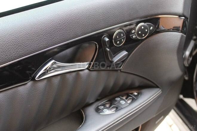 Mercedes E 280-17