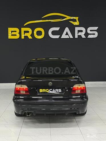 BMW 528 2000, 312,000 km - 2.5 л - Bakı