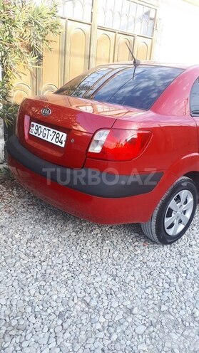 Kia Rio 2008, 260,000 km - 1.4 l - Şəki