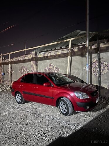 Kia Rio 2008, 260,000 km - 1.4 l - Şəki