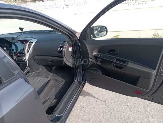 Kia Ceed 2011, 245,000 km - 1.6 l - İmişli