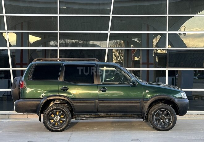 Nissan Terrano 2003, 222,555 km - 2.7 l - Bakı