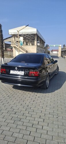 BMW 523 1998, 420,000 km - 2.5 l - Astara