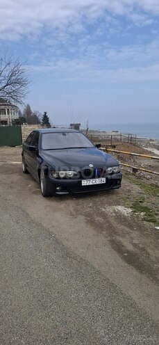 BMW 523 1998, 420,000 km - 2.5 l - Astara