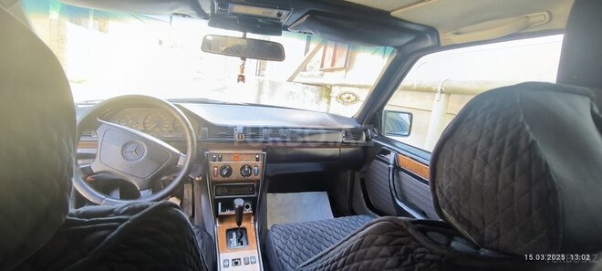 Mercedes E 230 1990, 401,000 km - 2.3 l - Bakı
