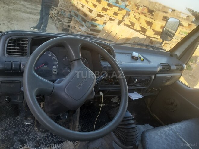 Isuzu NKR 55 L 2009, 300,000 km - 2.8 l - Bakı