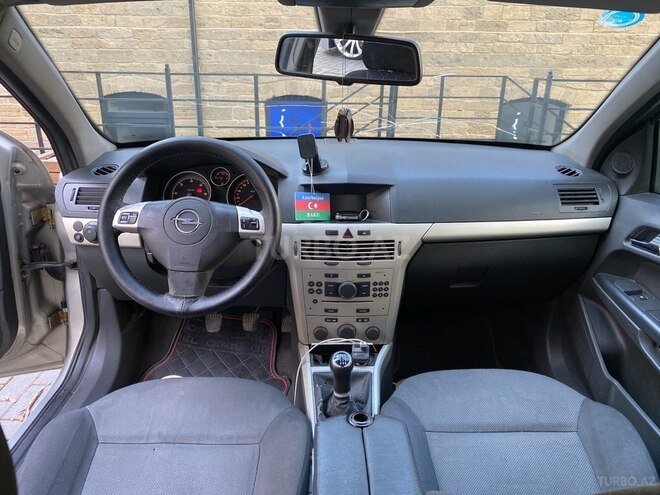 Opel Astra 2007, 250,000 km - 1.3 l - Bakı