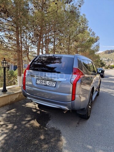 Mitsubishi Pajero Sport 2018, 99,000 km - 3.0 l - Bakı