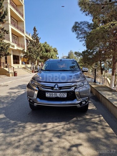 Mitsubishi Pajero Sport 2018, 99,000 km - 3.0 l - Bakı