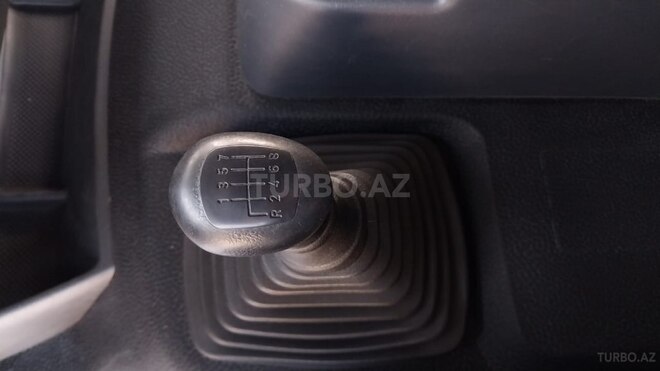 Mercedes Axor 1833 2011, 672,000 km - 7.5 л - Bakı
