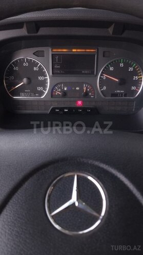 Mercedes Axor 1833 2011, 672,000 km - 7.5 л - Bakı